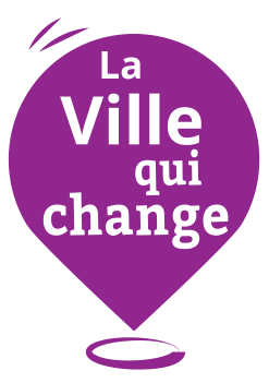logo "la Ville qui change" représentant un point de géolocalisation violet avec le texte "la ville qui change" et deux marques symbolisant le mouvement.